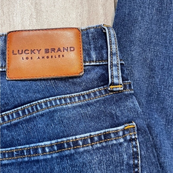 Lucky Brand Dark Wash Mid Rise Ava Skinny Jeans Size 00/24 - Picture 3 of 9